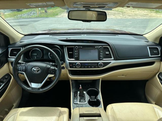 2014 TOYOTA HIGHLANDER XLE  
