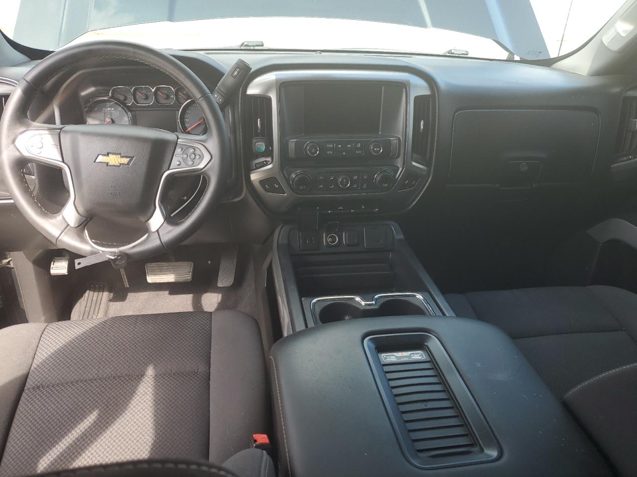 2018 Chevrolet Silverado K1500 Lt VIN: 3GCUKREC0JG492979 Lot: 64141855