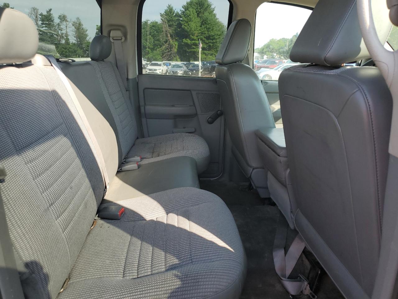 2007 Dodge Ram 1500 St VIN: 1D7HU18N57J558322 Lot: 62424855