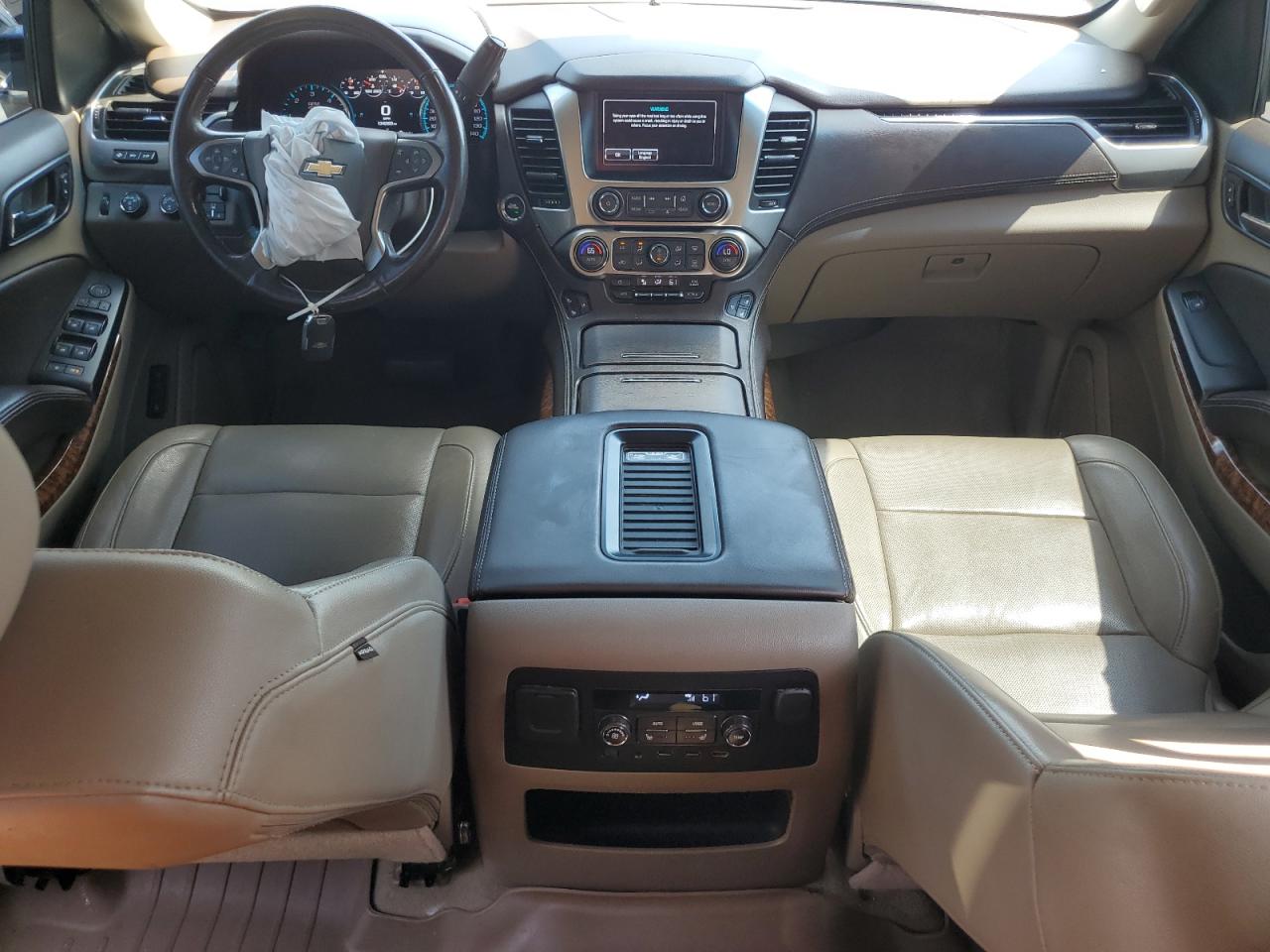 2018 Chevrolet Suburban K1500 Premier VIN: 1GNSKJKC6JR185353 Lot: 66549685