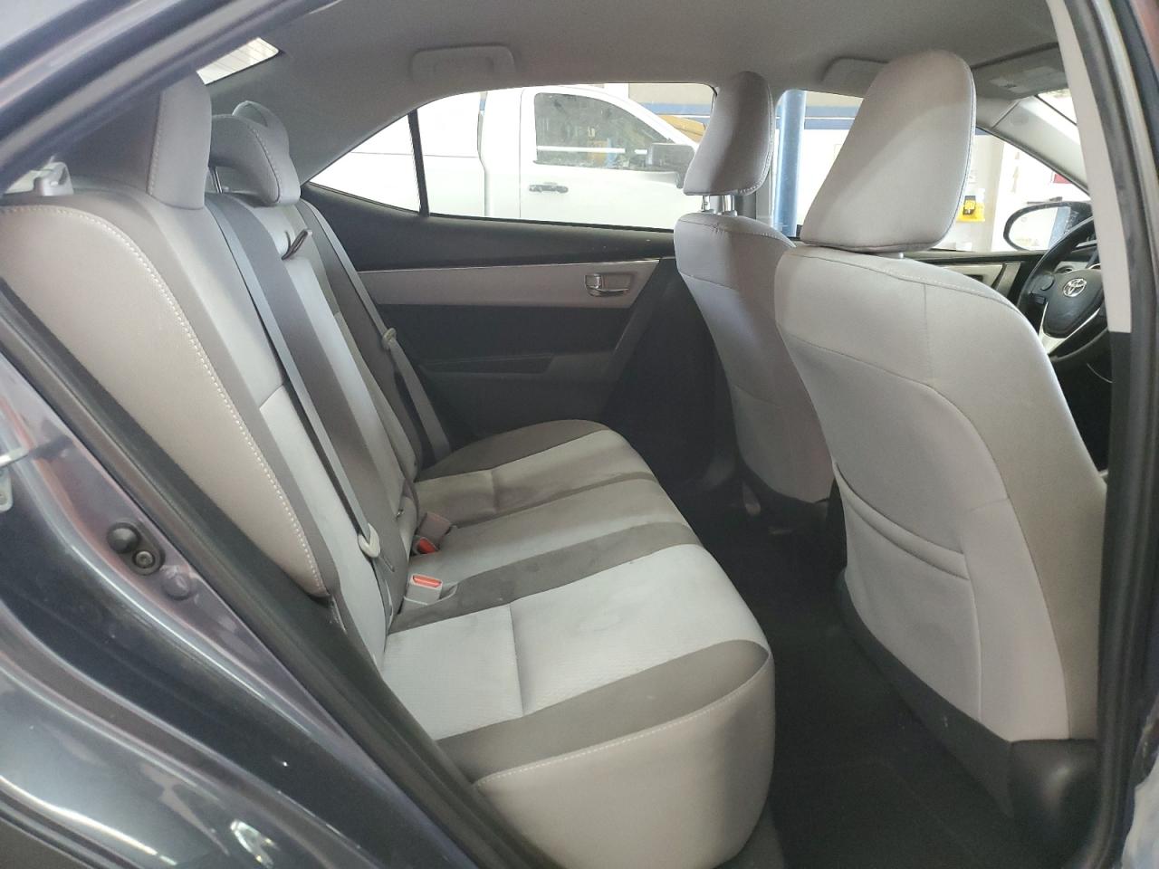 2017 Toyota Corolla L VIN: 2T1BURHE3HC830832 Lot: 63907975