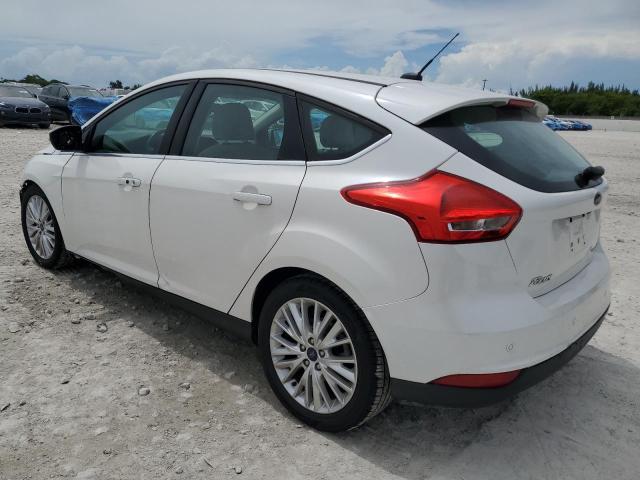 FORD FOCUS 2016 Белы