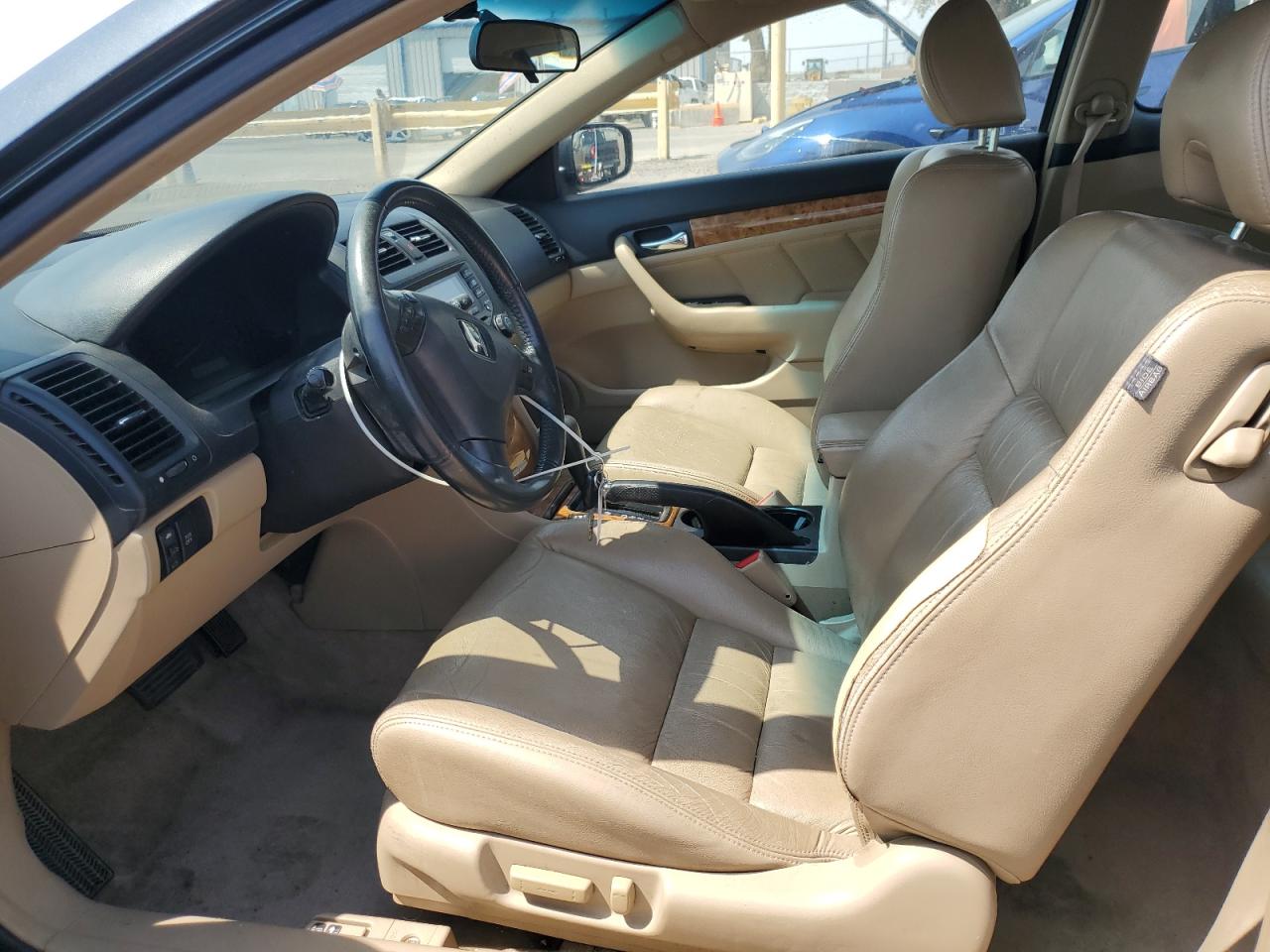 2004 Honda Accord Ex VIN: 1HGCM82644A009061 Lot: 64688155