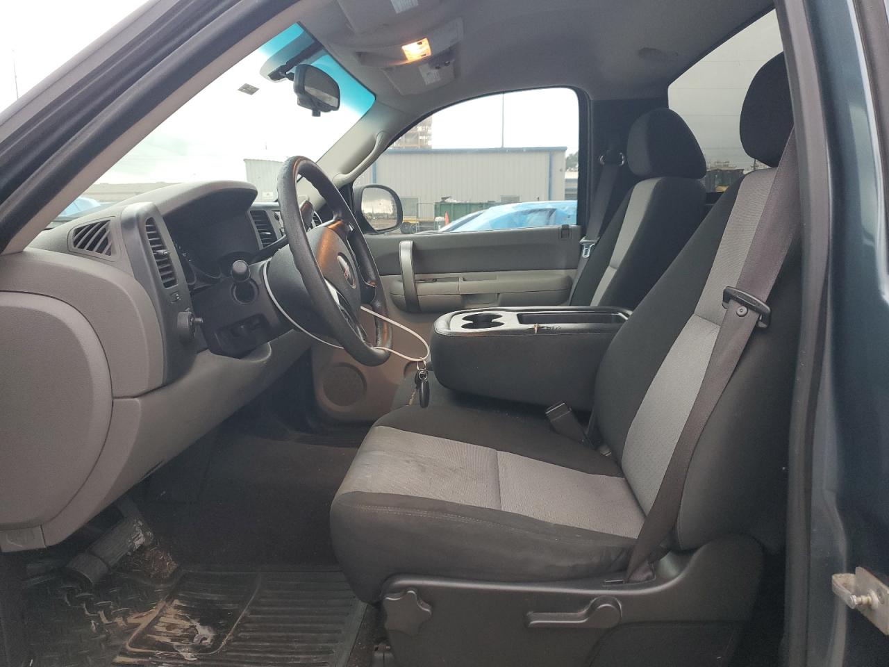 2008 GMC Sierra C1500 VIN: 1GTEC14X88Z324718 Lot: 64931835