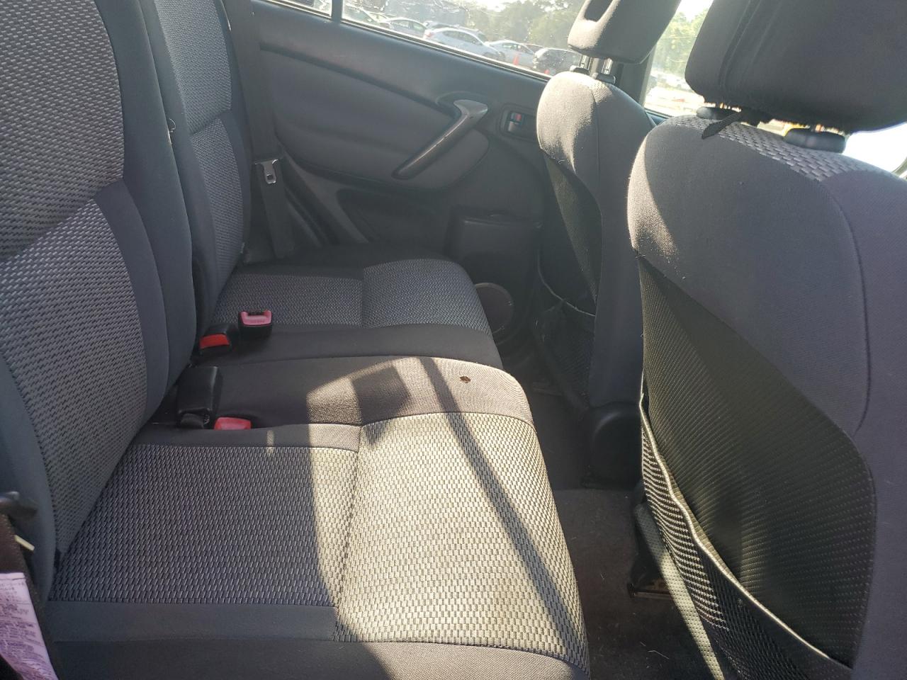 2005 Toyota Rav4 VIN: JTEGD20VX50047209 Lot: 64728405