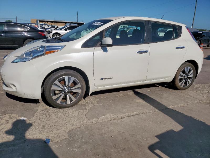  NISSAN LEAF 2017 White
