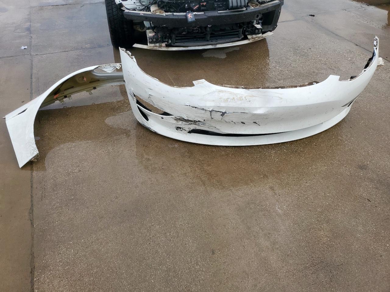 2019 Tesla Model 3 VIN: 5YJ3E1EA0KF428242 Lot: 64811465