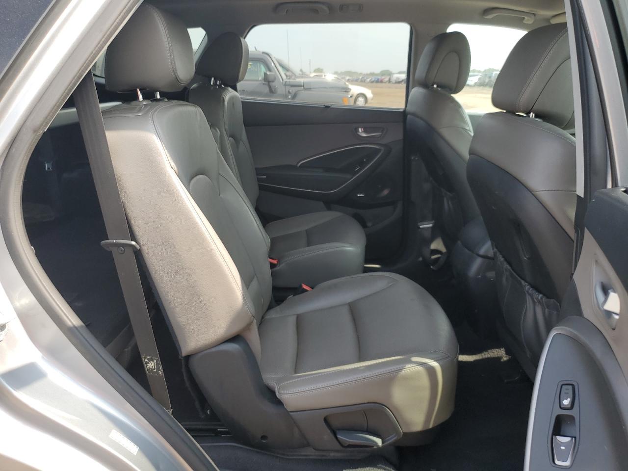 KM8SRDHF2FU112407 2015 Hyundai Santa Fe Gls