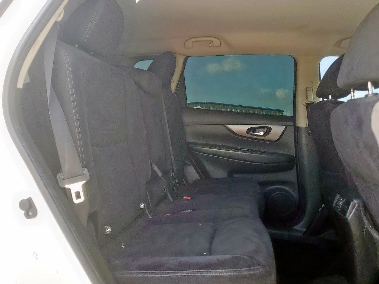 2016 Nissan Rogue S VIN: JN8AT2MTXGW018044 Lot: 64818895