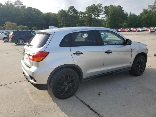  MITSUBISHI OUTLANDER 2019 Серебристый