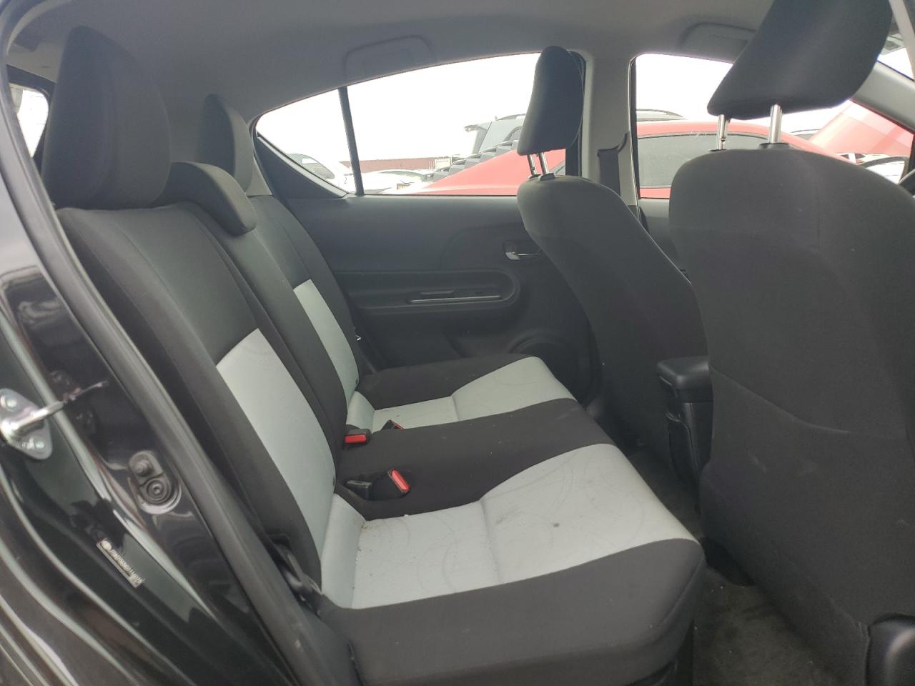 2016 Toyota Prius C VIN: JTDKDTB3XG1116073 Lot: 65562475