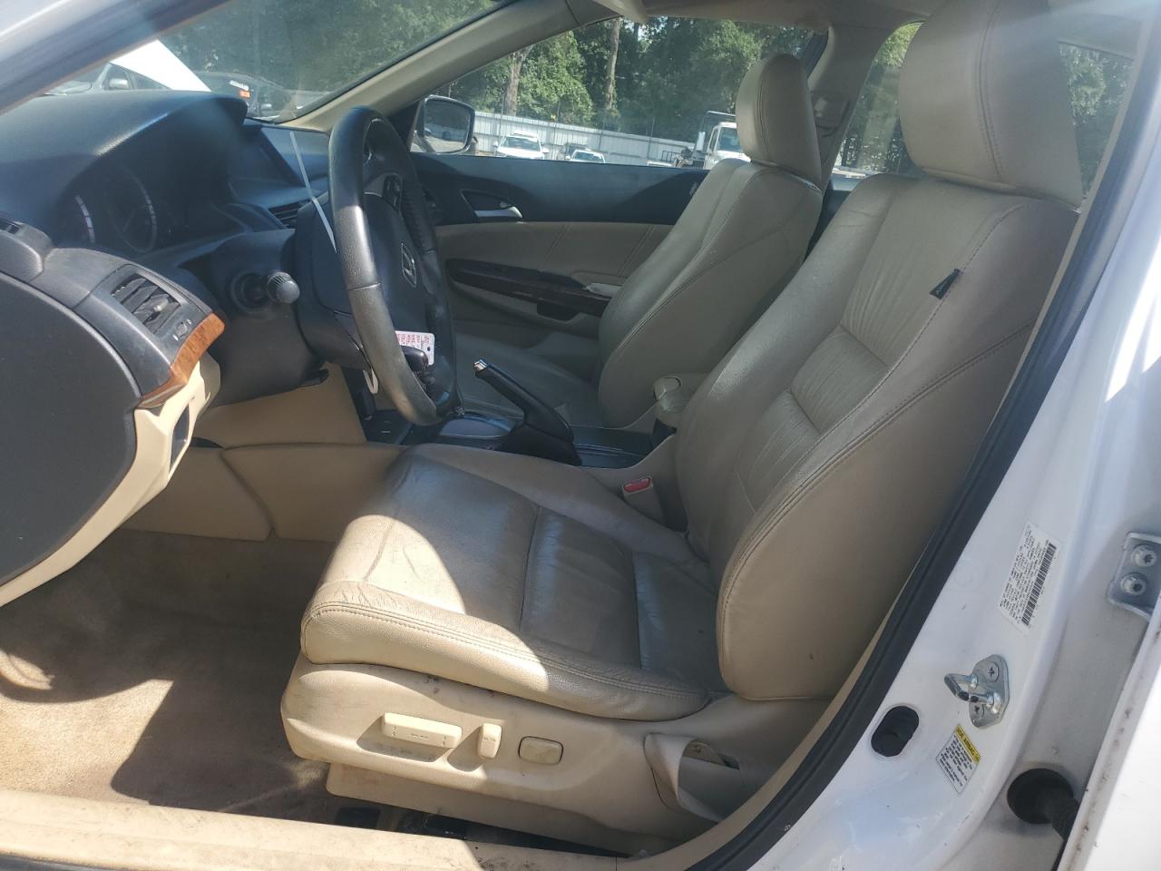 2011 Honda Accord Exl VIN: 1HGCP2F84BA066826 Lot: 64988805