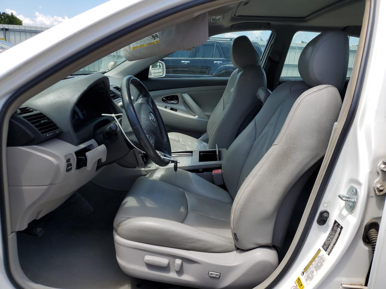 2007 Toyota Camry Le VIN: 4T1BK46K57U551672 Lot: 65817445