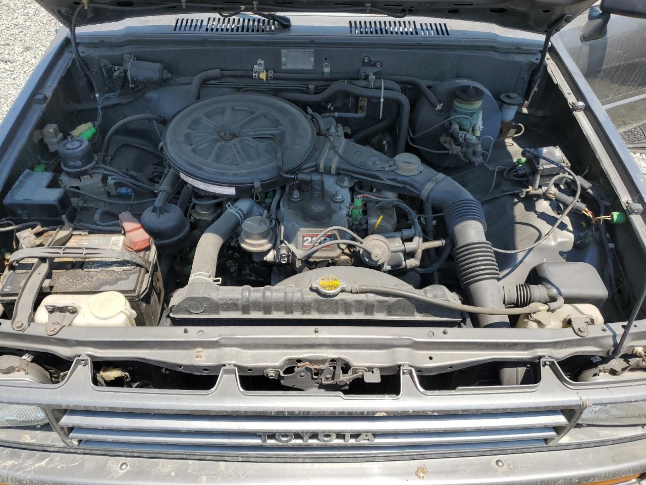 1988 Toyota Pickup 1/2 Ton Rn50 VIN: JT4RN50R4J5148130 Lot: 64646675