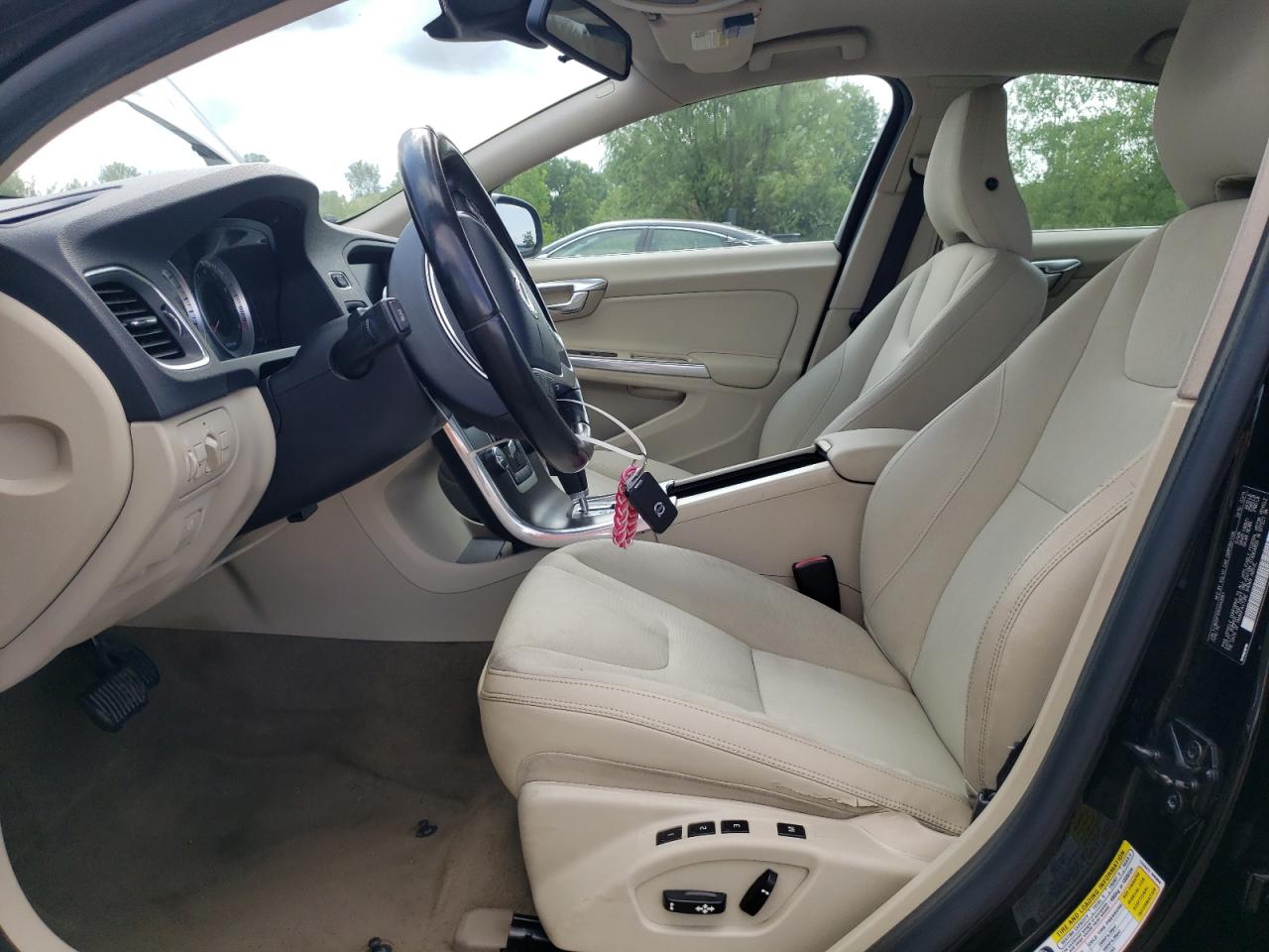 2012 Volvo S60 T5 VIN: YV1622FS5C2043051 Lot: 65417475