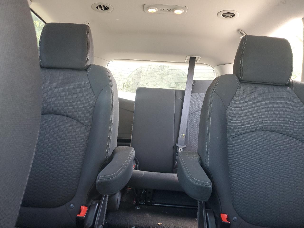 2017 Chevrolet Traverse Lt VIN: 1GNKRGKDXHJ155742 Lot: 64009845