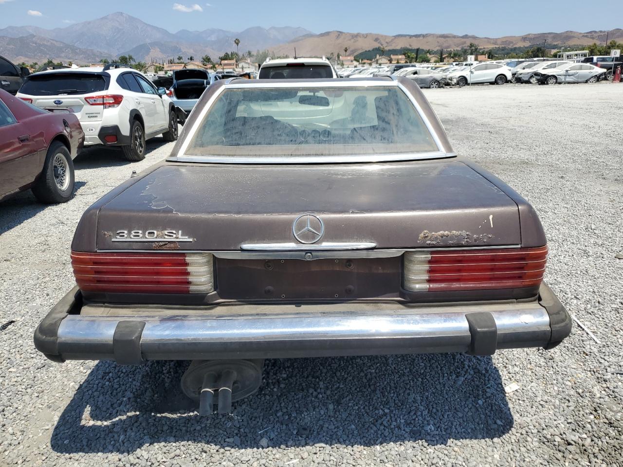 1982 Mercedes-Benz 380 Sl VIN: WDBBA45A1CB011319 Lot: 65068925