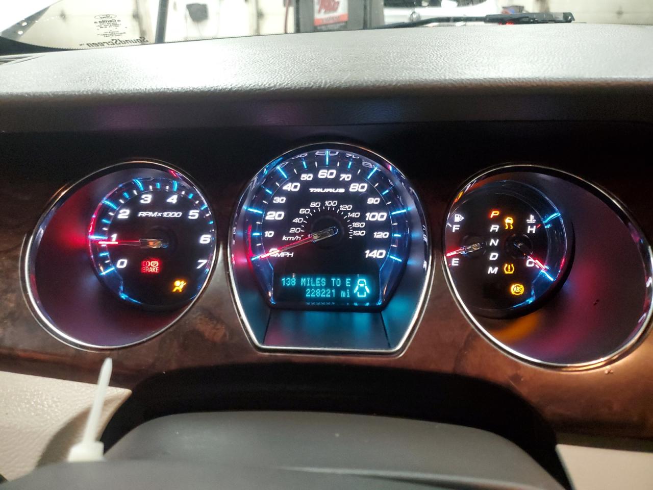 2010 Ford Taurus Limited VIN: 1FAHP2FW1AG138697 Lot: 63988345