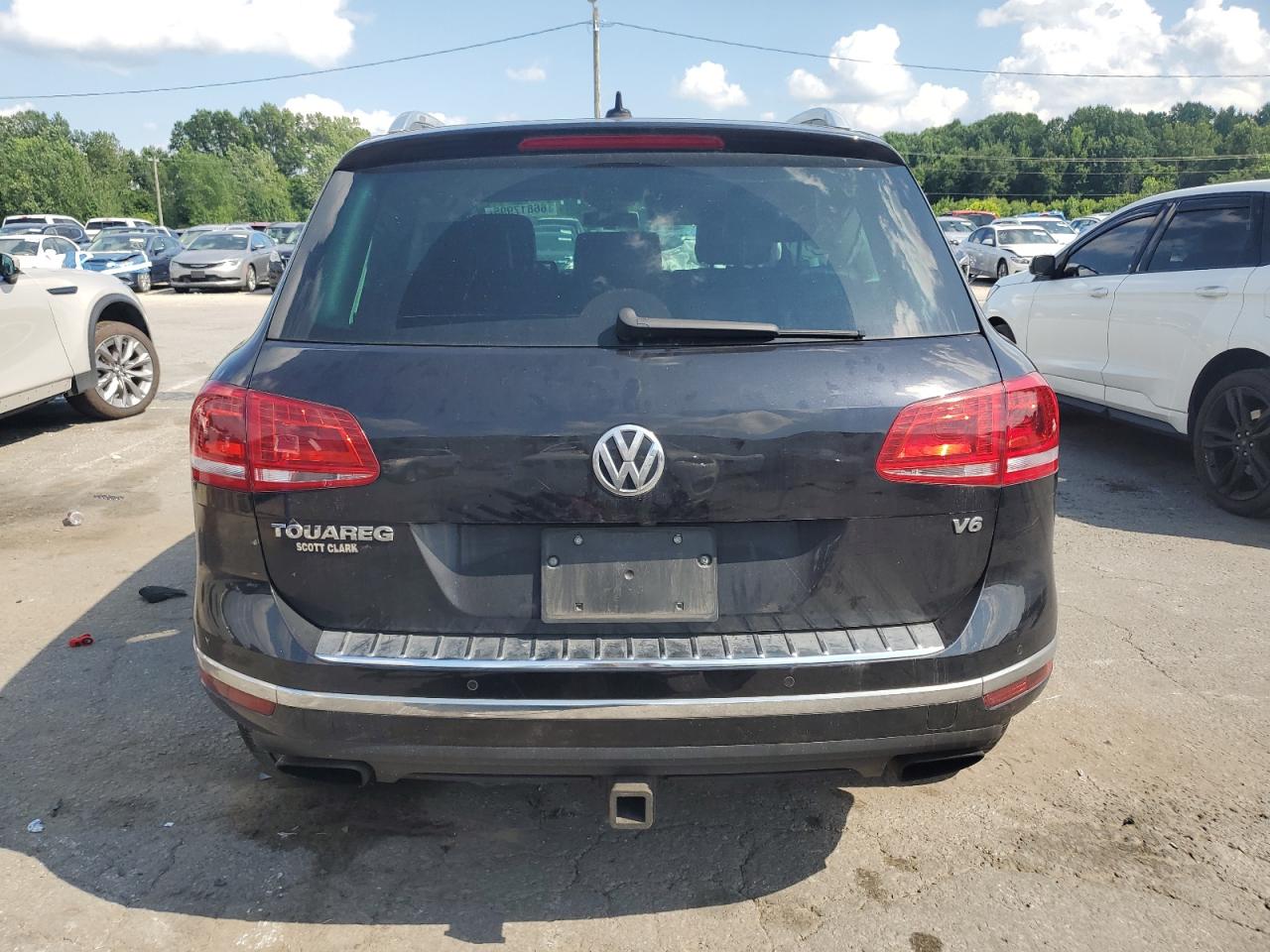 2016 Volkswagen Touareg Sport VIN: WVGEF9BP6GD003485 Lot: 66817995