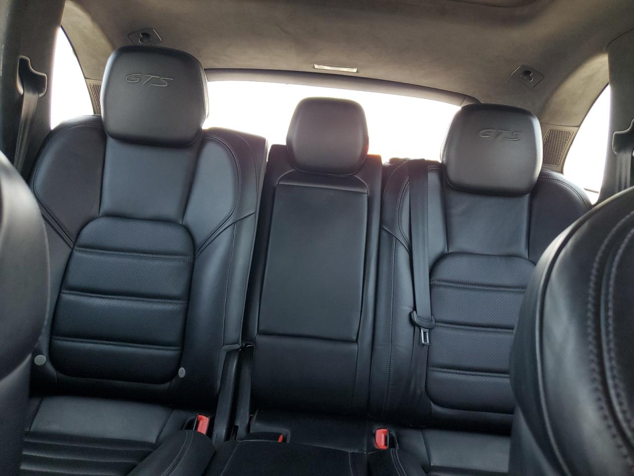 2016 Porsche Cayenne Gts VIN: WP1AD2A28GLA76562 Lot: 64137385