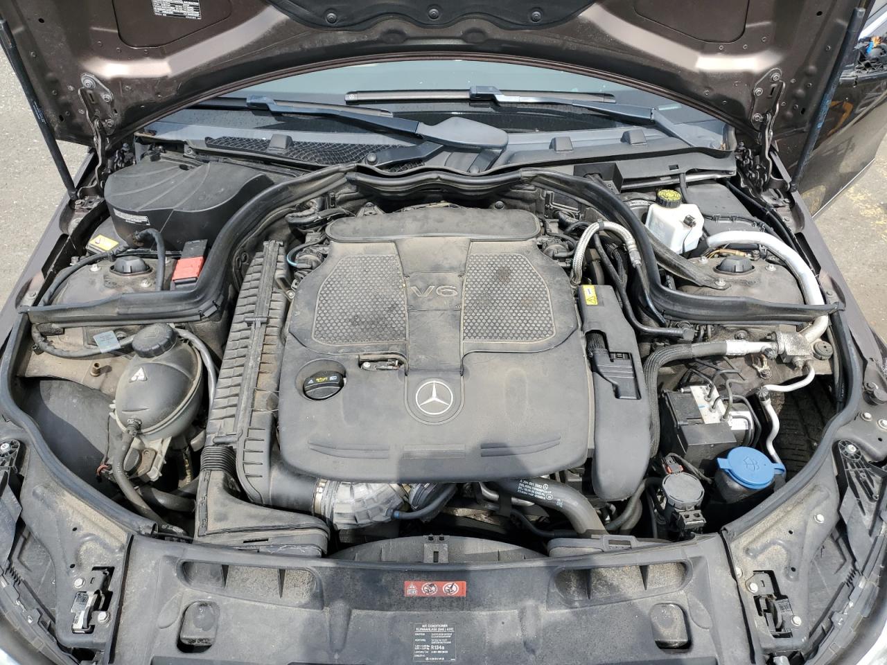 2013 Mercedes-Benz C 300 4Matic VIN: WDDGF8AB5DR281621 Lot: 63420885
