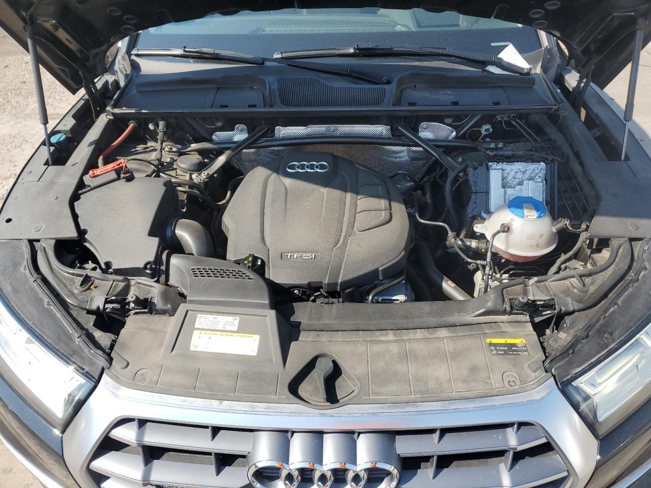 wa1cnafy5j2009052 WA1CNAFY5J2009052 2018 Audi Q5 Prestige