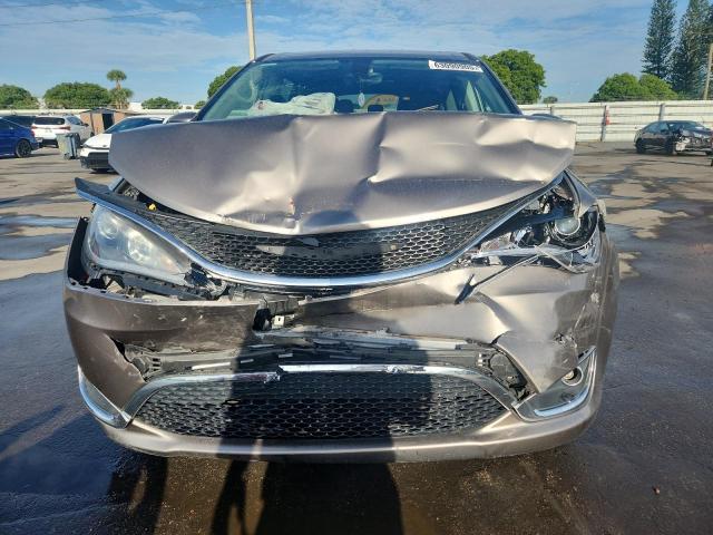  CHRYSLER PACIFICA 2018 Beżowy