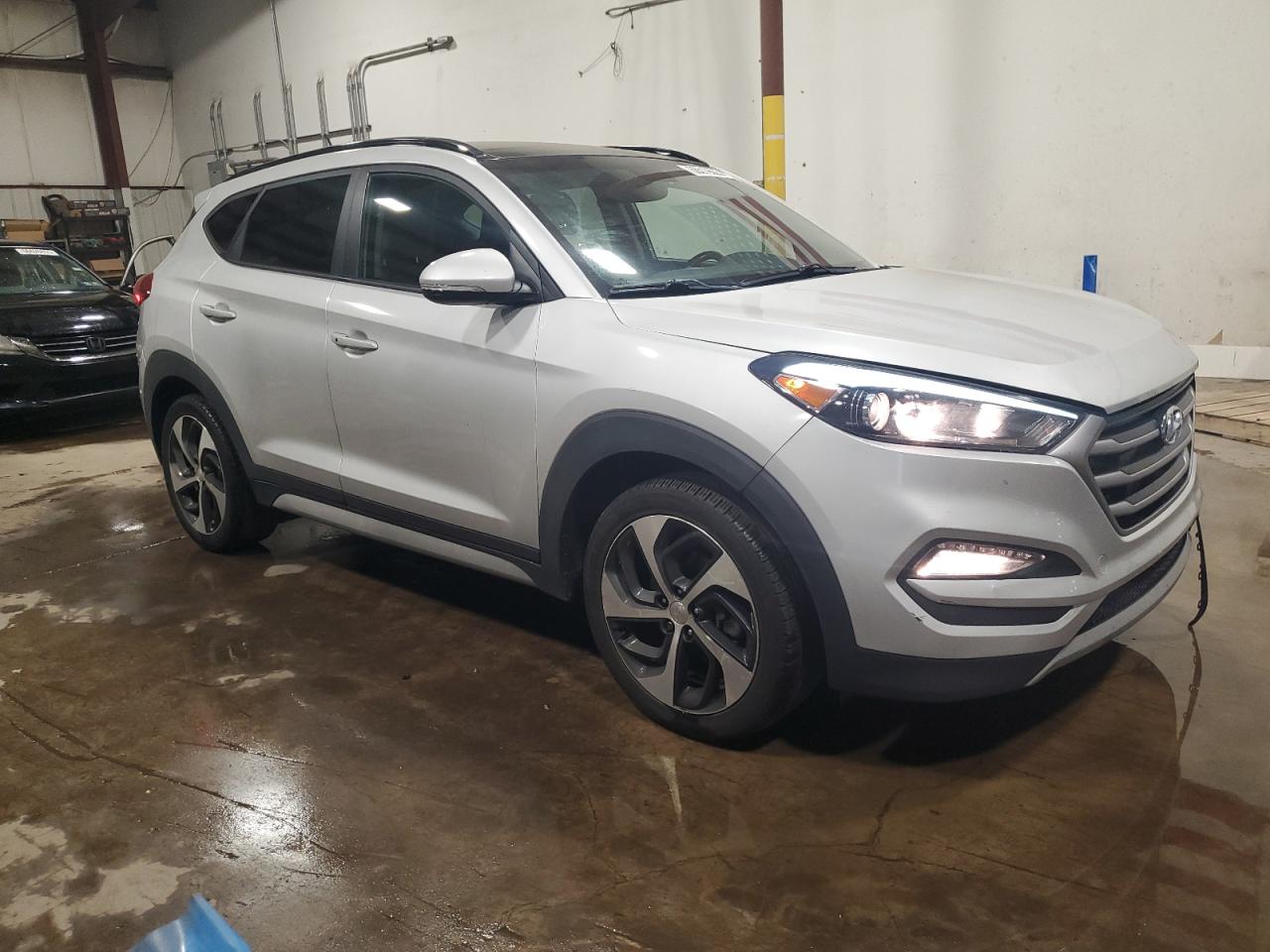 2017 Hyundai Tucson Limited VIN: KM8J3CA20HU570755 Lot: 66510605