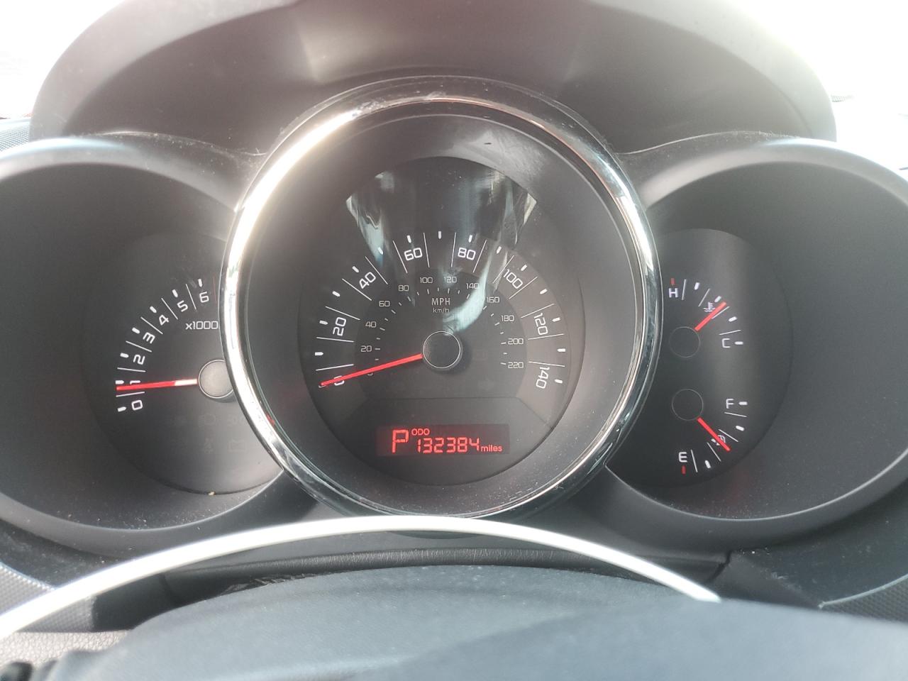 2011 Kia Soul + VIN: KNDJT2A24B7295802 Lot: 63783035