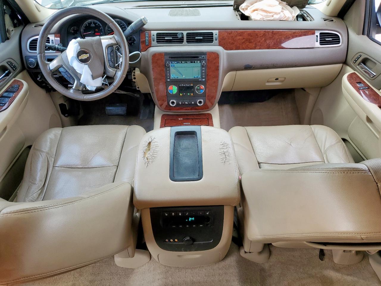 2009 Chevrolet Suburban C1500 Ltz VIN: 1GNFC36J69J126073 Lot: 63361925