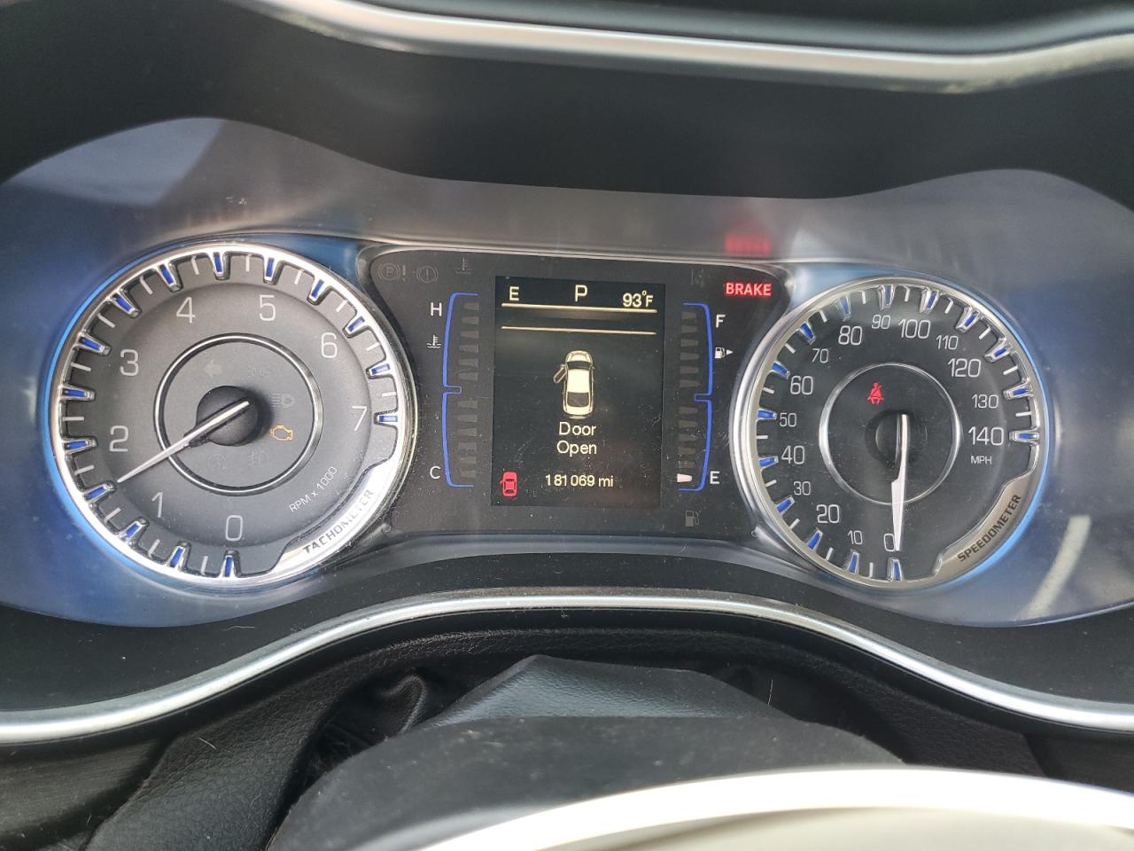 2015 Chrysler 200 Limited VIN: 1C3CCCAB0FN705158 Lot: 65222615