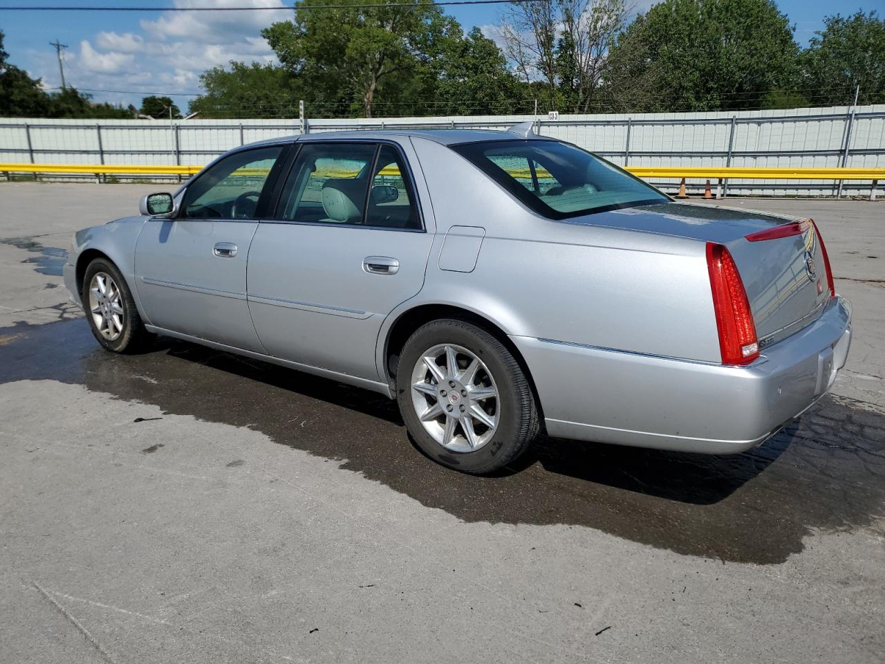 1g6kd5e62bu150830 1G6KD5E62BU150830 2011 Cadillac Dts Luxury Collection
