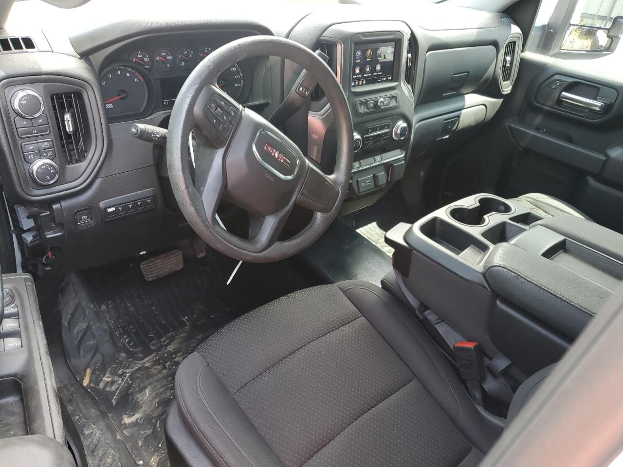 2025 GMC Sierra K2500 Heavy Duty VIN: 1GD2ULE74SF110906 Lot: 65700975