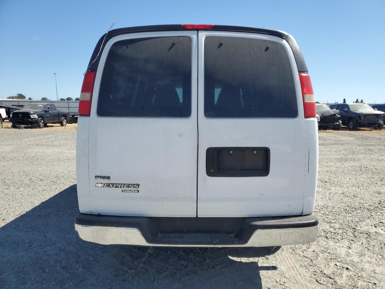 2012 Chevrolet Express G2500 Lt VIN: 1GAWGRFG1C1132836 Lot: 64701175