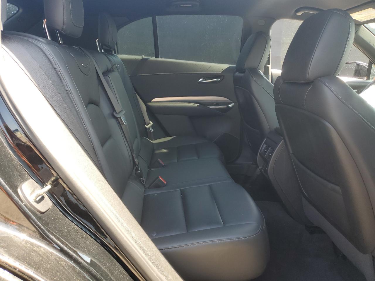 2023 Cadillac Xt4 Premium Luxury VIN: 1GYFZCR4XPF134104 Lot: 64824835