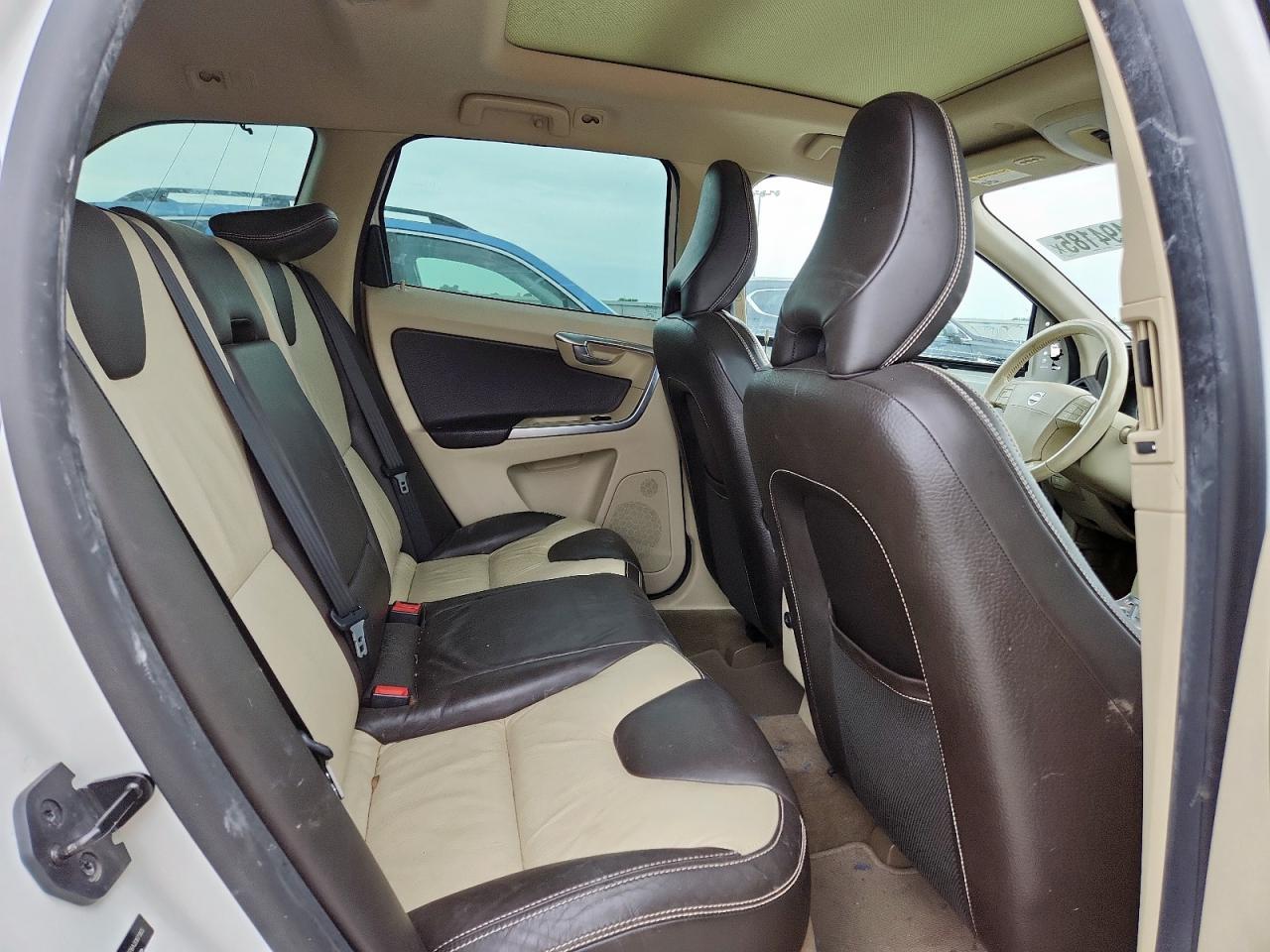 2010 Volvo Xc60 T6 VIN: YV4992DZ6A2067965 Lot: 63494185