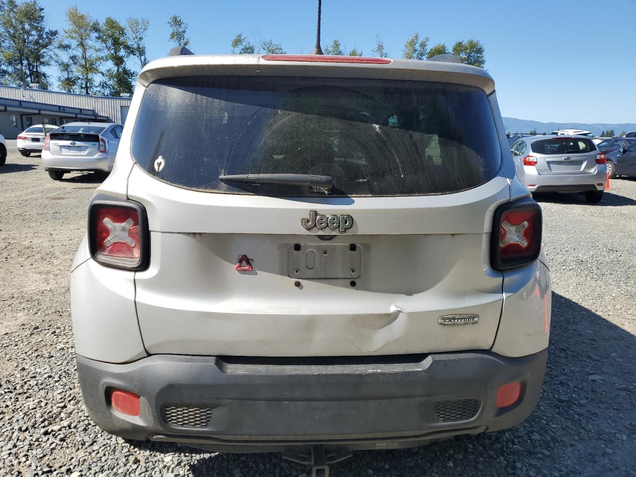 2015 Jeep Renegade Latitude VIN: ZACCJABT5FPB81395 Lot: 63147935