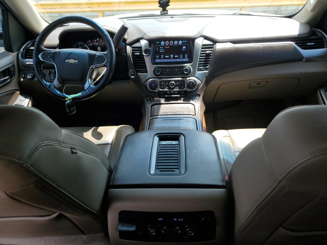 2017 Chevrolet Suburban K1500 Premier VIN: 1GNSKJKC8HR209341 Lot: 63221365