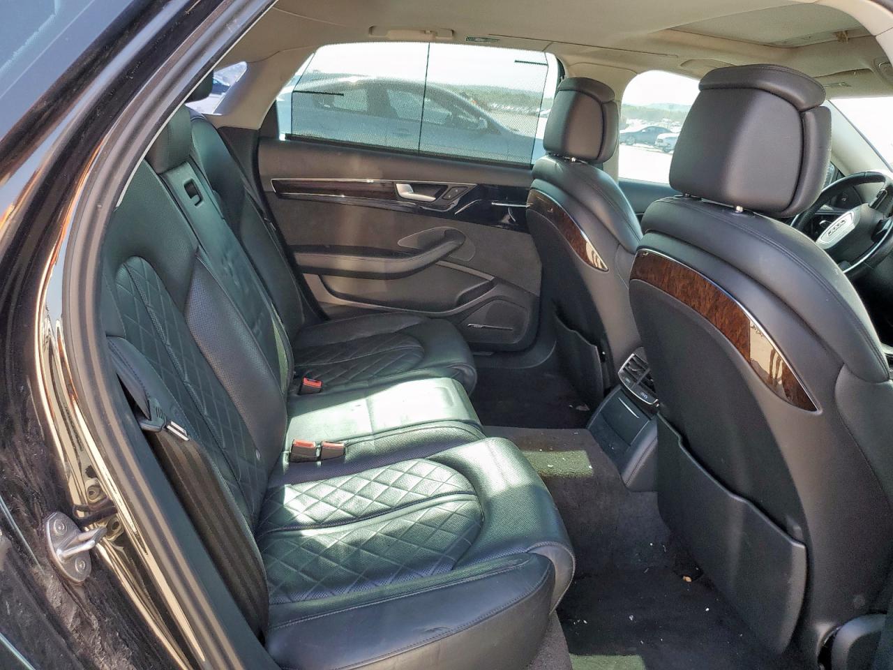 2013 Audi A8 L Quattro VIN: WAURGAFD0DN033167 Lot: 65601955