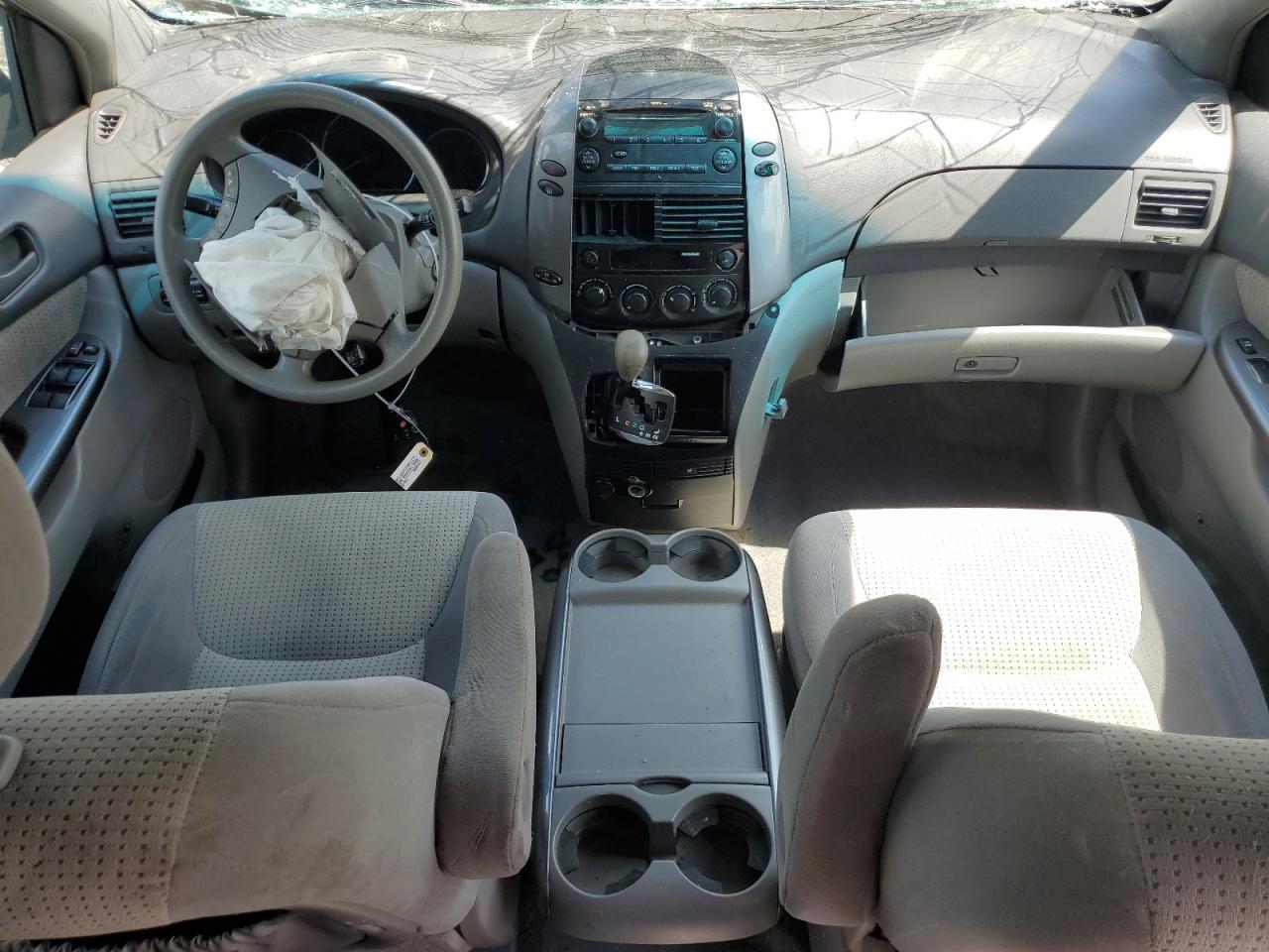 2009 Toyota Sienna Ce VIN: 5TDZK23C99S268400 Lot: 64362205