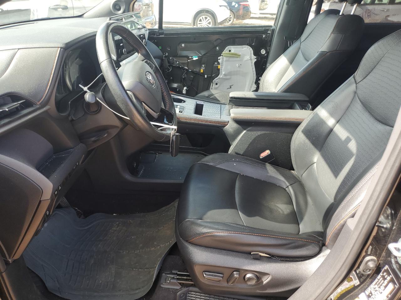 2021 Toyota Sienna Xse VIN: 5TDDRKEC5MS035688 Lot: 63225295