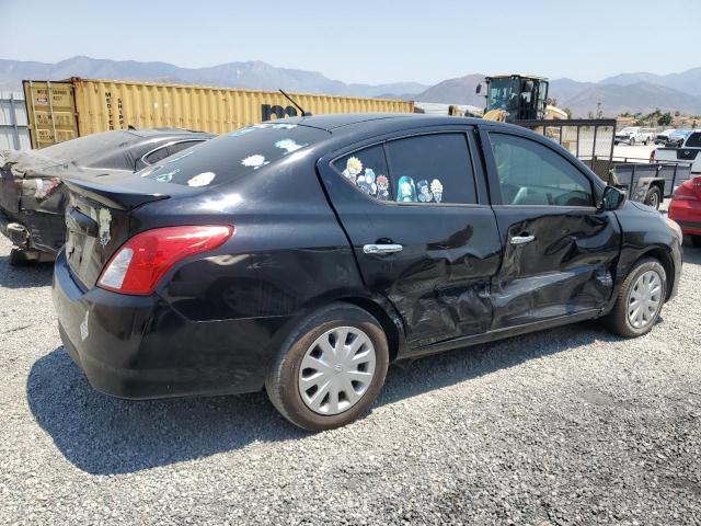  NISSAN VERSA 2019 Czarny