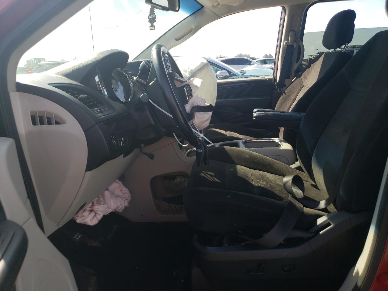 2015 Dodge Grand Caravan Sxt VIN: 2C4RDGCG4FR608342 Lot: 64922965