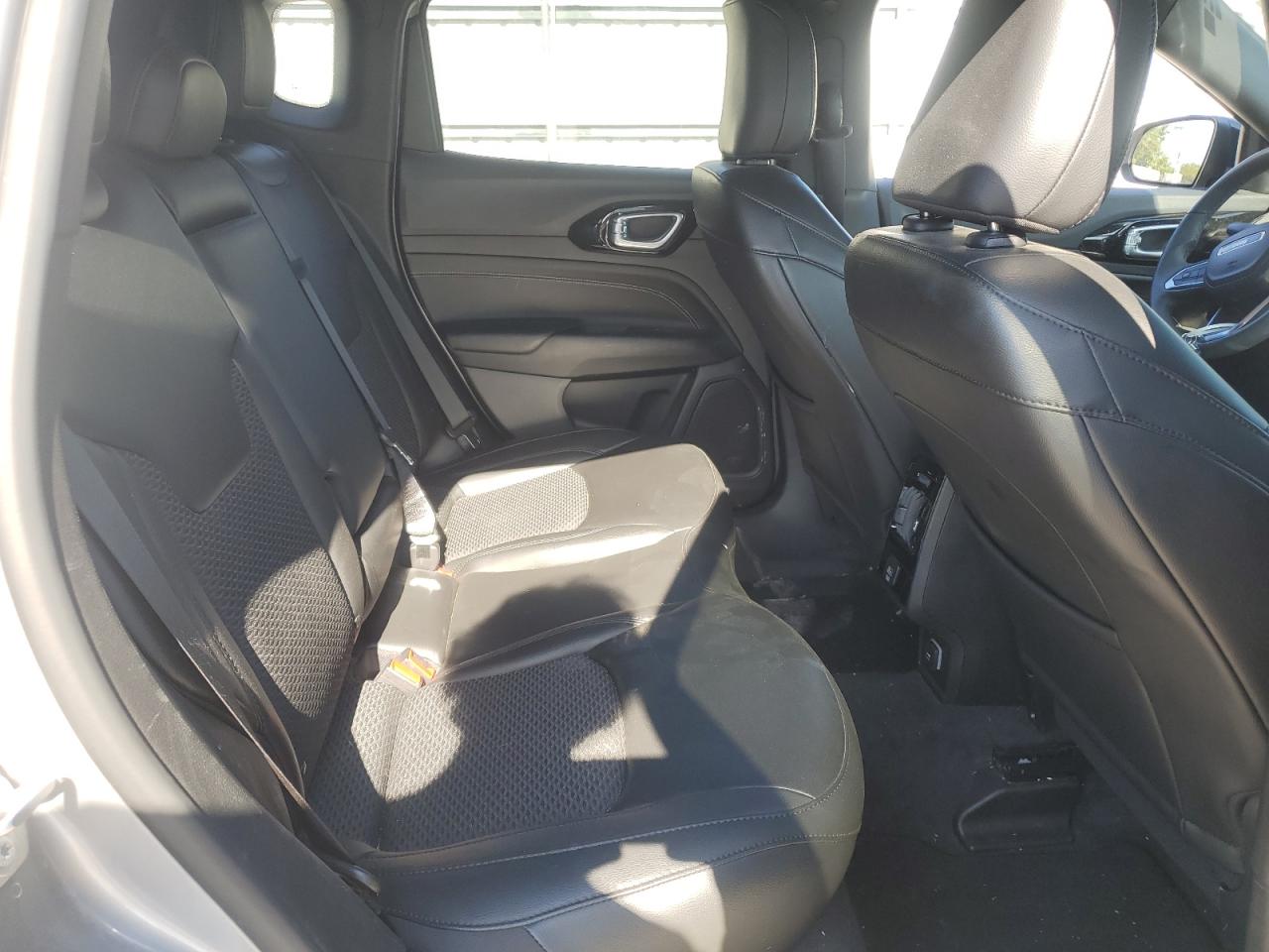 2022 Jeep Compass Latitude VIN: 3C4NJDBB5NT228661 Lot: 66158025