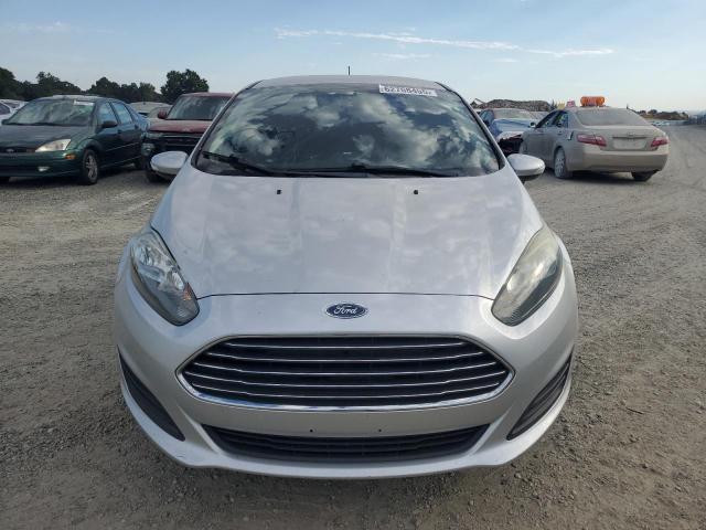  FORD FIESTA 2016 Srebrny