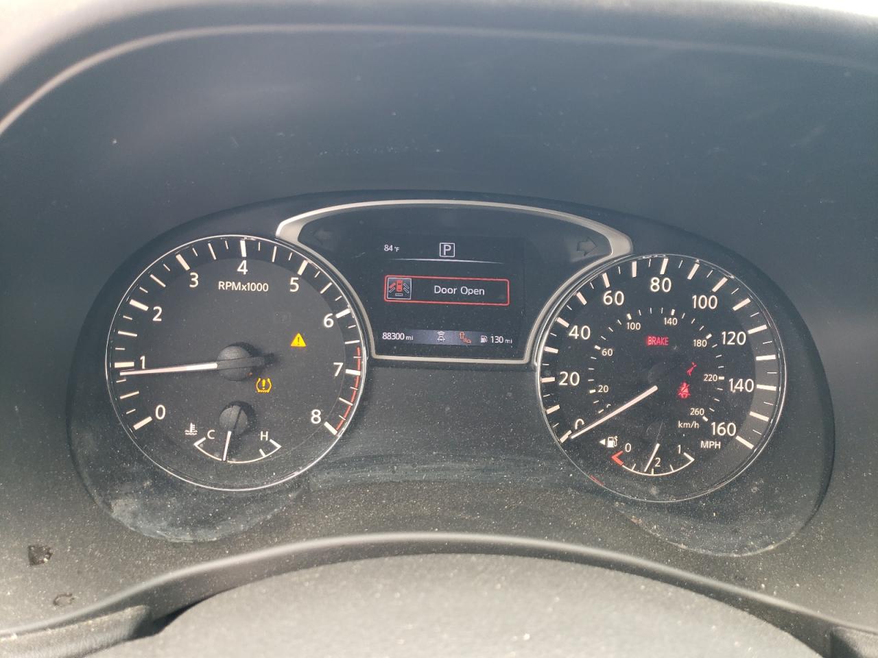 2018 Nissan Pathfinder S VIN: 5N1DR2MN2JC674798 Lot: 64394615