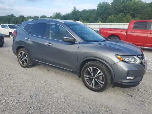  NISSAN ROGUE 2018 Серый