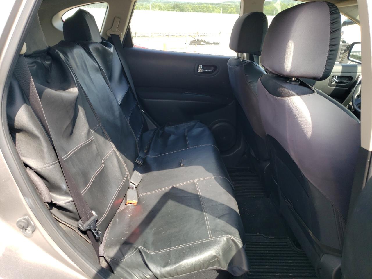 2014 Nissan Rogue Select S VIN: JN8AS5MVXEW705804 Lot: 65139425