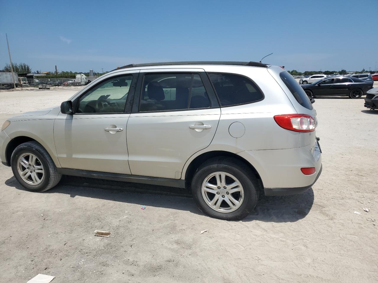 2012 Hyundai Santa Fe Gls VIN: 5XYZG3AB2CG095423 Lot: 66878495