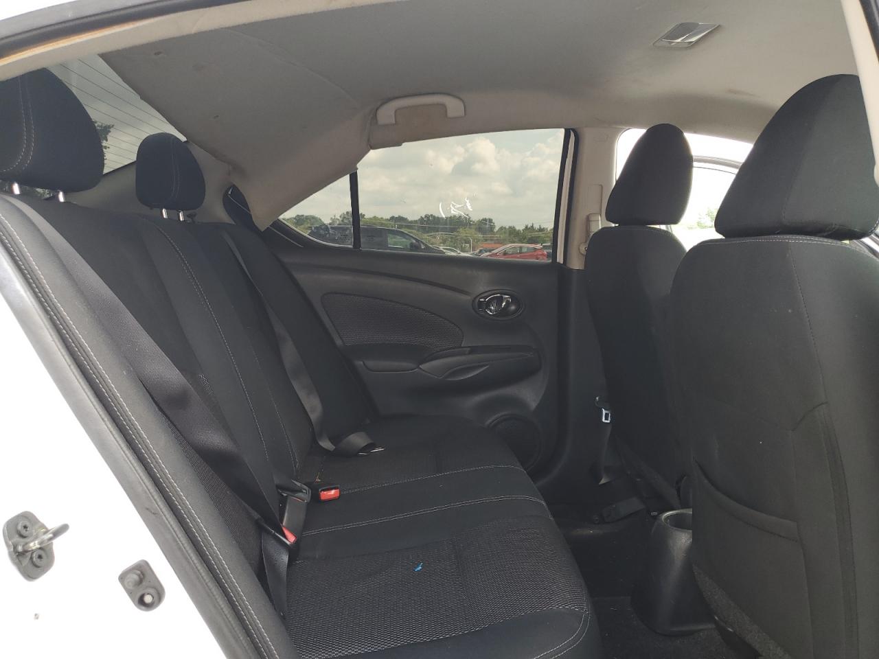 2017 Nissan Versa S VIN: 3N1CN7AP9HK421306 Lot: 64606695